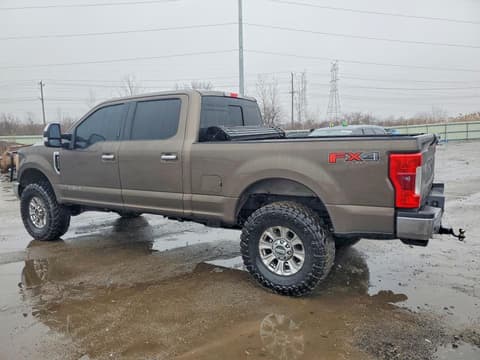 2017 Ford F-250 Super Duty, VIN 1FT7W2BT7HEE17078. Фото 2 з 6 з аукціону Copart. Каталог авто зі США OpenDataCar.