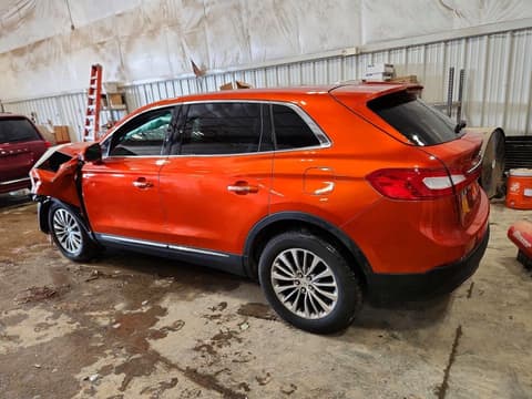 2016 Lincoln MKX, VIN 2LMPJ8KP1GBL67499. Фото 2 з 6 з аукціону Copart. Каталог авто зі США OpenDataCar.