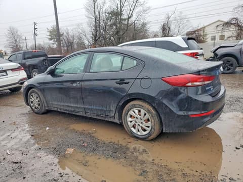 2018 Hyundai Elantra, VIN 5NPD74LF8JH267329. Zdjęcie 2 z 6 z aukcji Copart. Katalog aut z USA OpenDataCar.