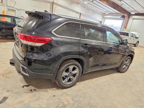 2019 Toyota Highlander, VIN 5TDDZRFH8KS998181. Zdjęcie 3 z 6 z aukcji Copart. Katalog aut z USA OpenDataCar.