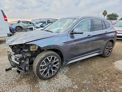 2021 Bmw X1, VIN WBXJG7C0XM5U23202. Фото 1 з 6 з аукціону Copart. Каталог авто зі США OpenDataCar.
