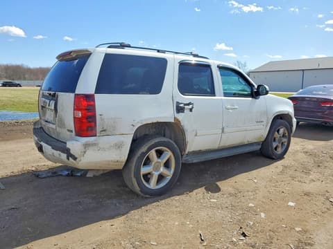 2011 Chevrolet Tahoe, VIN 1GNSKBE04BR386712. Фото 3 з 6 з аукціону Copart. Каталог авто зі США OpenDataCar.