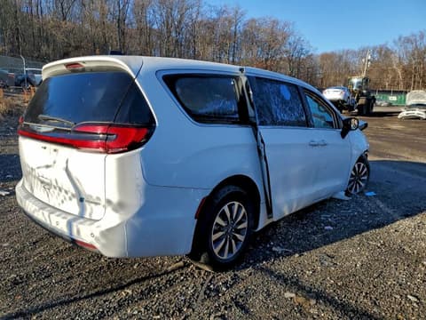 2024 Chrysler Pacifica, VIN 2C4RC1S79RR111731. Фото 3 з 6 з аукціону Copart. Каталог авто зі США OpenDataCar.