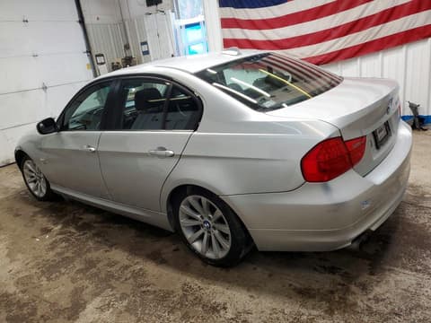 2011 Bmw 3 Series, VIN WBAPK7G56BNN70882. Фото 2 з 6 з аукціону Copart. Каталог авто зі США OpenDataCar.