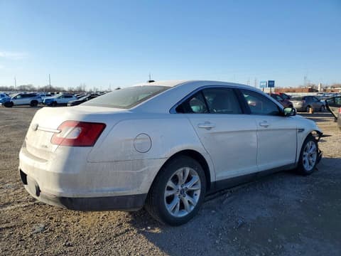 2010 Ford Taurus, VIN 1FAHP2EW4AG152319. Zdjęcie 3 z 6 z aukcji Copart. Katalog aut z USA OpenDataCar.