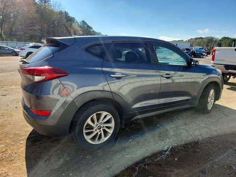 2017 Hyundai Tucson, VIN KM8J23A46HU400128. Фото 3 з 6 з аукціону Copart. Каталог авто зі США OpenDataCar.