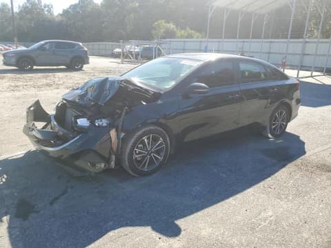 2024 Kia Forte, VIN 3KPF24AD7RE830797. Фото 1 з 6 з аукціону Copart. Каталог авто зі США OpenDataCar.