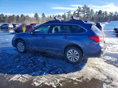2018 Subaru Outback, VIN 4S4BSACC6J3314214. Фото 2 з 6 з аукціону Copart. Каталог авто зі США OpenDataCar.