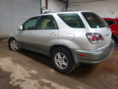 2001 Lexus RX 300, VIN JTJHF10UX10213238. Фото 2 из 6 с аукциона Copart. Каталог авто из США OpenDataCar.