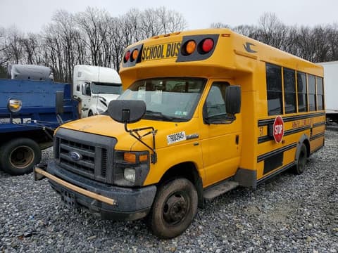 2016 Ford Econoline, VIN 1FDEE4FL2GDC03499. Фото 2 з 6 з аукціону Copart. Каталог авто зі США OpenDataCar.