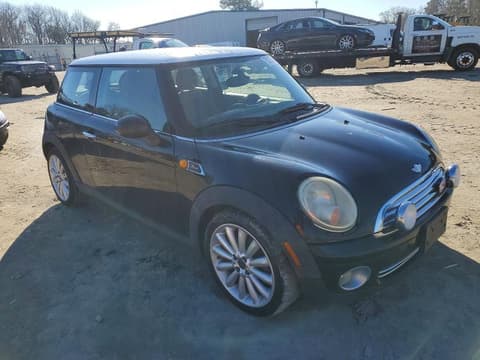 2010 Mini Cooper, VIN WMWMF3C56ATZ23007. Zdjęcie 4 z 6 z aukcji Copart. Katalog aut z USA OpenDataCar.
