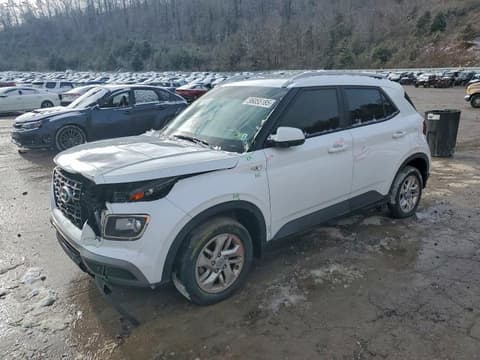 2020 Hyundai Venue, VIN KMHRC8A39LU027860. Фото 1 з 6 з аукціону Copart. Каталог авто зі США OpenDataCar.