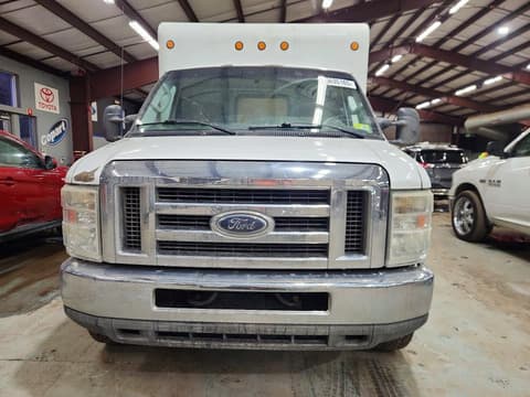 2011 Ford E-350, VIN 1FDSE3FL7BDB21158. Фото 5 з 6 з аукціону Copart. Каталог авто зі США OpenDataCar.
