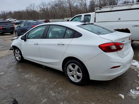 2019 Chevrolet Cruze, VIN 1G1BC5SM6K7135676. Фото 2 з 6 з аукціону Copart. Каталог авто зі США OpenDataCar.