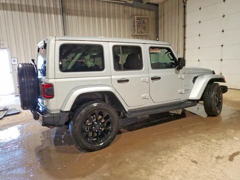 2024 Jeep Wrangler, VIN 1C4RJXP69RW205575. Zdjęcie 3 z 6 z aukcji Copart. Katalog aut z USA OpenDataCar.