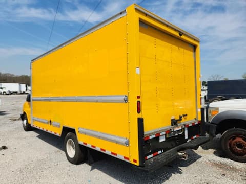 2022 Gmc Savana, VIN 7GZ37TC77NN001954. Фото 2 з 6 з аукціону Copart. Каталог авто зі США OpenDataCar.