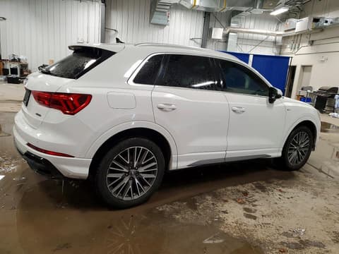 2020 Audi Q3, VIN WA1EECF34L1072886. Фото 3 з 6 з аукціону Copart. Каталог авто зі США OpenDataCar.