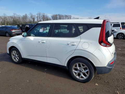 2022 Kia Soul, VIN KNDJ23AU7N7158139. Фото 2 з 6 з аукціону Copart. Каталог авто зі США OpenDataCar.