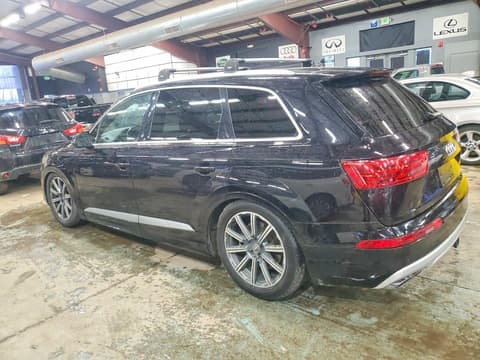2017 Audi Q7, VIN WA1VAAF74HD003639. Фото 2 из 6 с аукциона Copart. Каталог авто из США OpenDataCar.