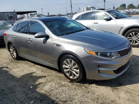 2016 Kia Optima, VIN 5XXGU4L38GG052033. Фото 4 з 6 з аукціону Copart. Каталог авто зі США OpenDataCar.