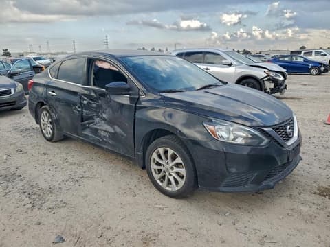 2018 Nissan Sentra, VIN 3N1AB7AP3JY321320. Фото 4 з 6 з аукціону Copart. Каталог авто зі США OpenDataCar.