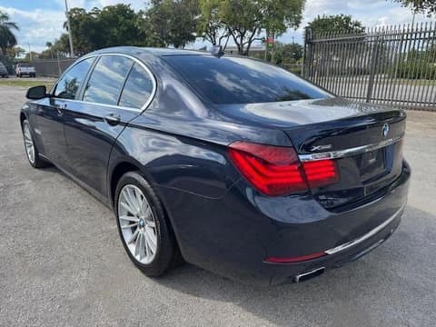 2015 Bmw 7 Series, VIN WBAYB6C5XFD965910. Фото 2 з 6 з аукціону Copart. Каталог авто зі США OpenDataCar.