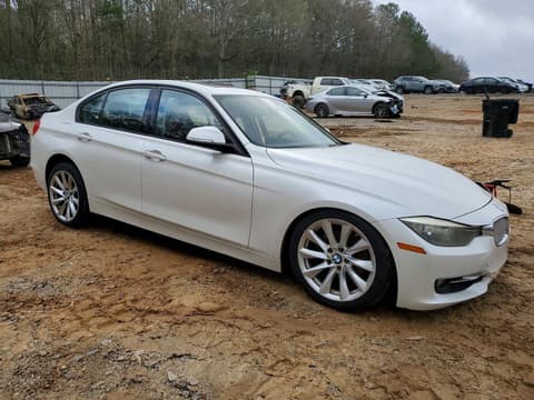 2013 Bmw 3 Series, VIN WBA3C1C59DK104379. Фото 4 з 6 з аукціону Copart. Каталог авто зі США OpenDataCar.