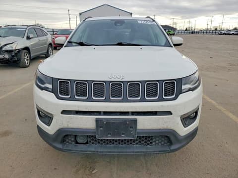 2017 Jeep Compass, VIN 3C4NJDBB8HT624250. Фото 5 из 6 с аукциона Copart. Каталог авто из США OpenDataCar.