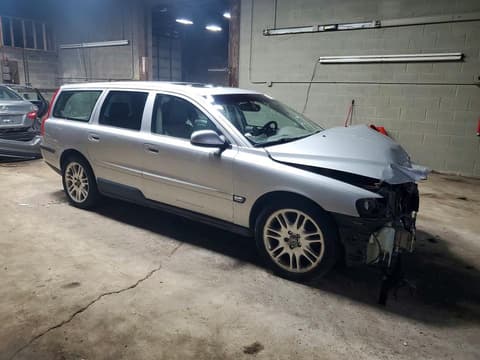 2001 Volvo V70, VIN YV1SW53D211016872. Фото 4 из 6 с аукциона Copart. Каталог авто из США OpenDataCar.