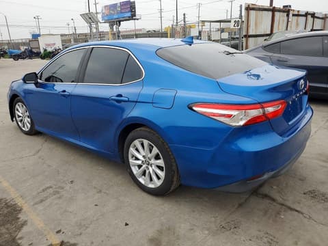 2019 Toyota Camry, VIN 4T1B11HKXKU229598. Zdjęcie 2 z 6 z aukcji Copart. Katalog aut z USA OpenDataCar.
