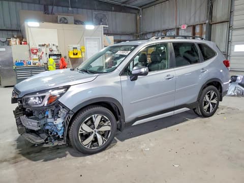 2020 Subaru Forester, VIN JF2SKAXC3LH570199. Фото 1 з 6 з аукціону Copart. Каталог авто зі США OpenDataCar.