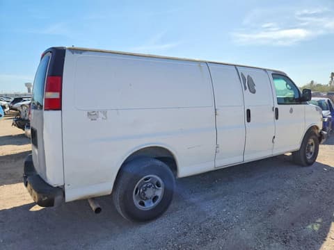 2009 Chevrolet Express 3500, VIN 1GCHG39K791104108. Фото 3 з 6 з аукціону Copart. Каталог авто зі США OpenDataCar.