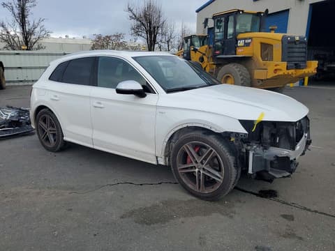 2018 Audi SQ5, VIN WA1A4AFY9J2025202. Фото 4 из 6 с аукциона Copart. Каталог авто из США OpenDataCar.