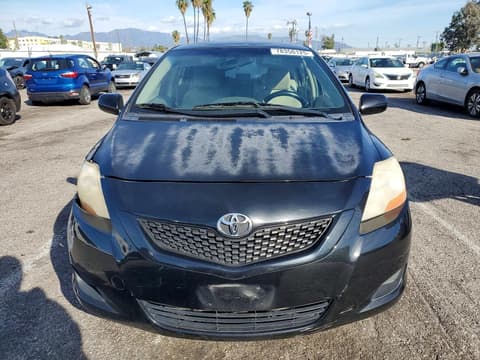 2010 Toyota Yaris, VIN JTDBT4K31A1372568. Фото 5 з 6 з аукціону Copart. Каталог авто зі США OpenDataCar.