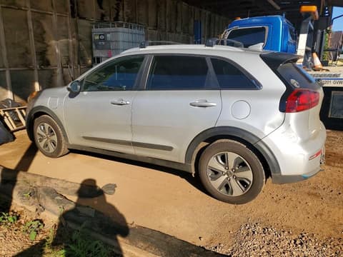 2018 Kia Niro, VIN KNDCM3LD1J5212623. Фото 2 з 6 з аукціону Copart. Каталог авто зі США OpenDataCar.