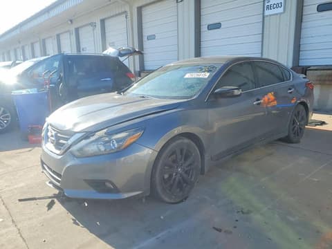 2017 Nissan Altima, VIN 1N4AL3AP8HC473752. Фото 1 з 6 з аукціону Copart. Каталог авто зі США OpenDataCar.