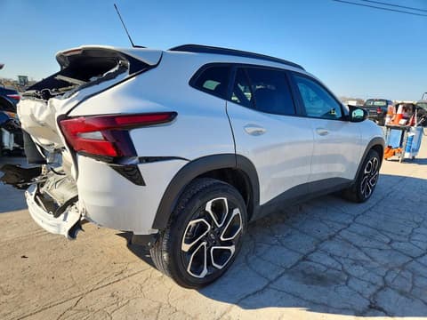 2025 Chevrolet Trax, VIN KL77LJEP0SC084627. Фото 3 з 6 з аукціону Copart. Каталог авто зі США OpenDataCar.