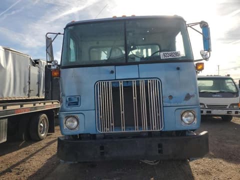 1996 Volvo Xpeditor, VIN 4V5DCFME6TR725233. Фото 5 з 6 з аукціону Copart. Каталог авто зі США OpenDataCar.