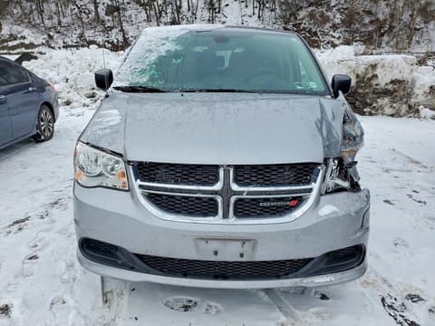 2019 Dodge Grand Caravan, VIN 2C4RDGBG1KR745427. Zdjęcie 5 z 6 z aukcji Copart. Katalog aut z USA OpenDataCar.