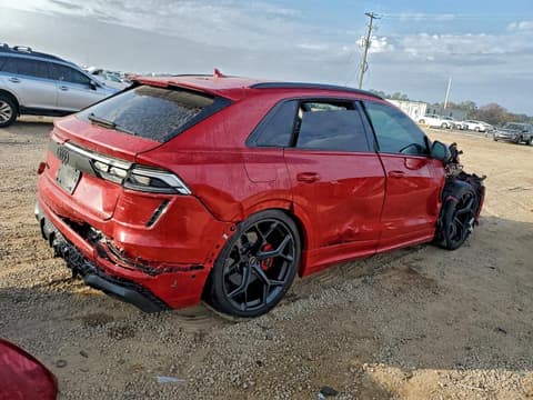 2025 Audi RS Q8, VIN WU1ARBF12SD032260. Фото 3 з 6 з аукціону Copart. Каталог авто зі США OpenDataCar.