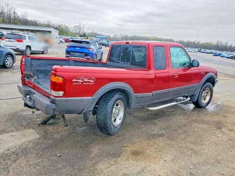 1998 Ford Ranger, VIN 1FTZR15X4WTA63568. Фото 3 з 6 з аукціону Copart. Каталог авто зі США OpenDataCar.