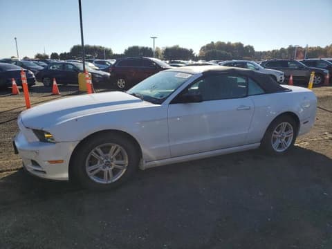 2014 Ford Mustang, VIN 1ZVBP8EM5E5310442. Фото 1 з 6 з аукціону Copart. Каталог авто зі США OpenDataCar.
