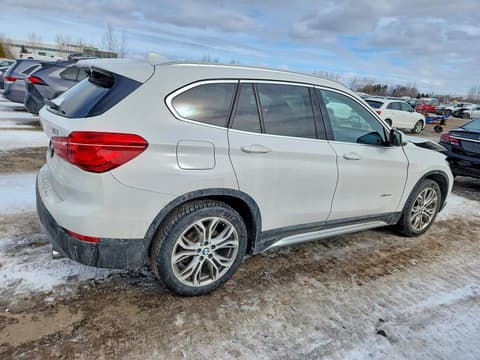 2018 Bmw X1, VIN WBXHT3C33J5K25778. Фото 3 з 6 з аукціону Copart. Каталог авто зі США OpenDataCar.