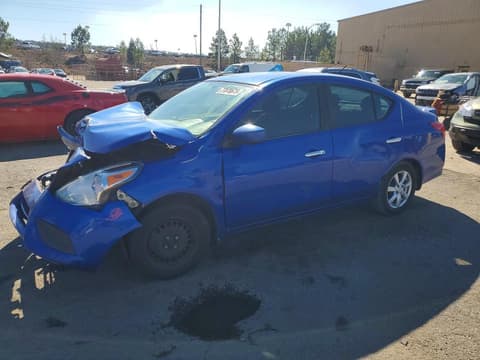 2016 Nissan Versa, VIN 3N1CN7AP1GL915264. Фото 1 з 6 з аукціону Copart. Каталог авто зі США OpenDataCar.