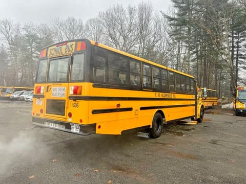 2015 Freightliner Chassis, VIN 4UZABRDU3FCGJ8502. Фото 4 з 6 з аукціону Copart. Каталог авто зі США OpenDataCar.