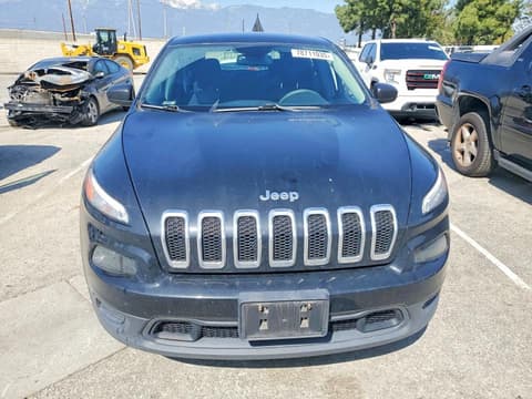 2017 Jeep Cherokee, VIN 1C4PJLAB4HD231307. Фото 5 з 6 з аукціону Copart. Каталог авто зі США OpenDataCar.