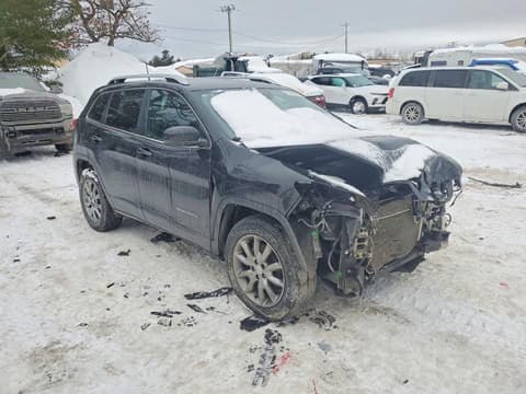2018 Jeep Cherokee, VIN 1C4PJMDB5JD564400. Фото 4 з 6 з аукціону Copart. Каталог авто зі США OpenDataCar.
