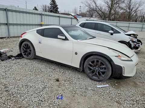 2017 Nissan 370Z, VIN JN1AZ4EH7HM952887. Фото 4 з 6 з аукціону Copart. Каталог авто зі США OpenDataCar.