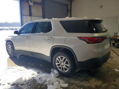 2022 Chevrolet Traverse, VIN 1GNEVFKW7NJ153799. Фото 2 из 6 с аукциона Copart. Каталог авто из США OpenDataCar.