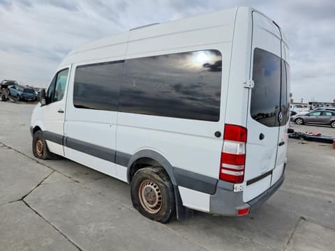 2012 Mercedes-benz Sprinter, VIN WDZPE7CC7C5697060. Фото 2 из 6 с аукциона Copart. Каталог авто из США OpenDataCar.